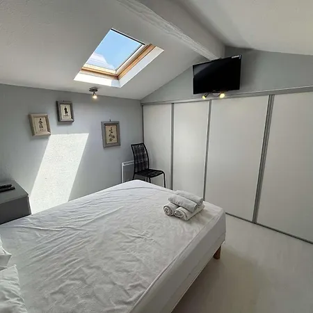 Cosy Avec Parking, Vue - 4 Pers.