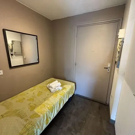Cosy Avec Parking, Vue - 4 Pers. Appartement *
